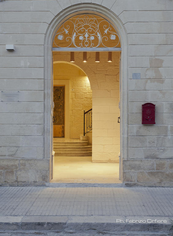 Palazzo Dei Dondoli Bed and Breakfast Lecce Exterior foto